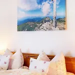 Apartment Alpspitze *