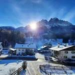 Apartment Alpspitze *